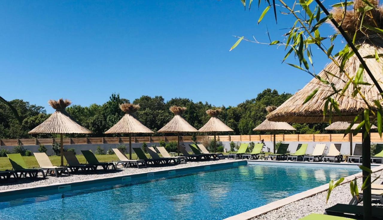 Lodges En Provence - Ecogites & Restaurant Insolites Richerenches Eksteriør billede
